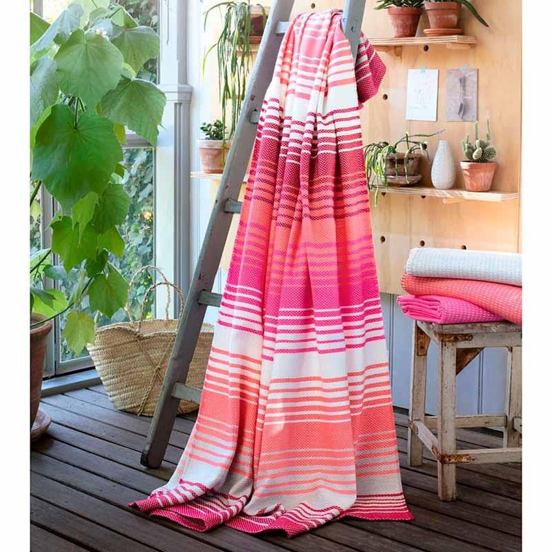 Плед Biederlack STRAWBERRY MARGARITA