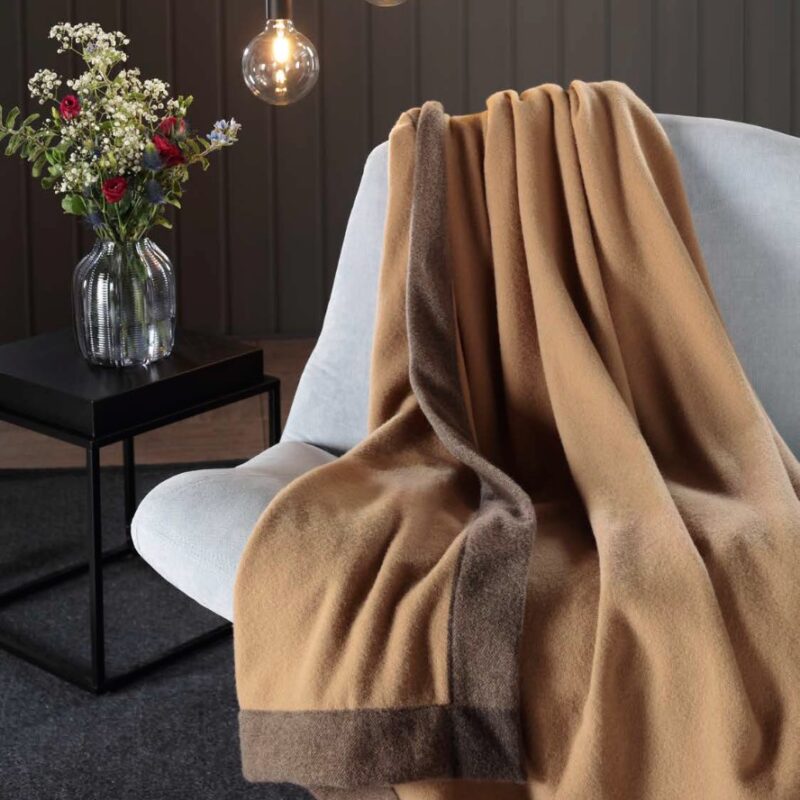 Плед Biederlack PRADO camel